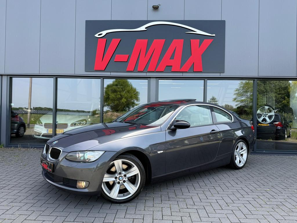 BMW 325i Coupe AUT Introduction Schuifdak Leder Navi Xenon, Auto's, Automaat, 745 kg, Achterwielaandrijving, Gebruikt