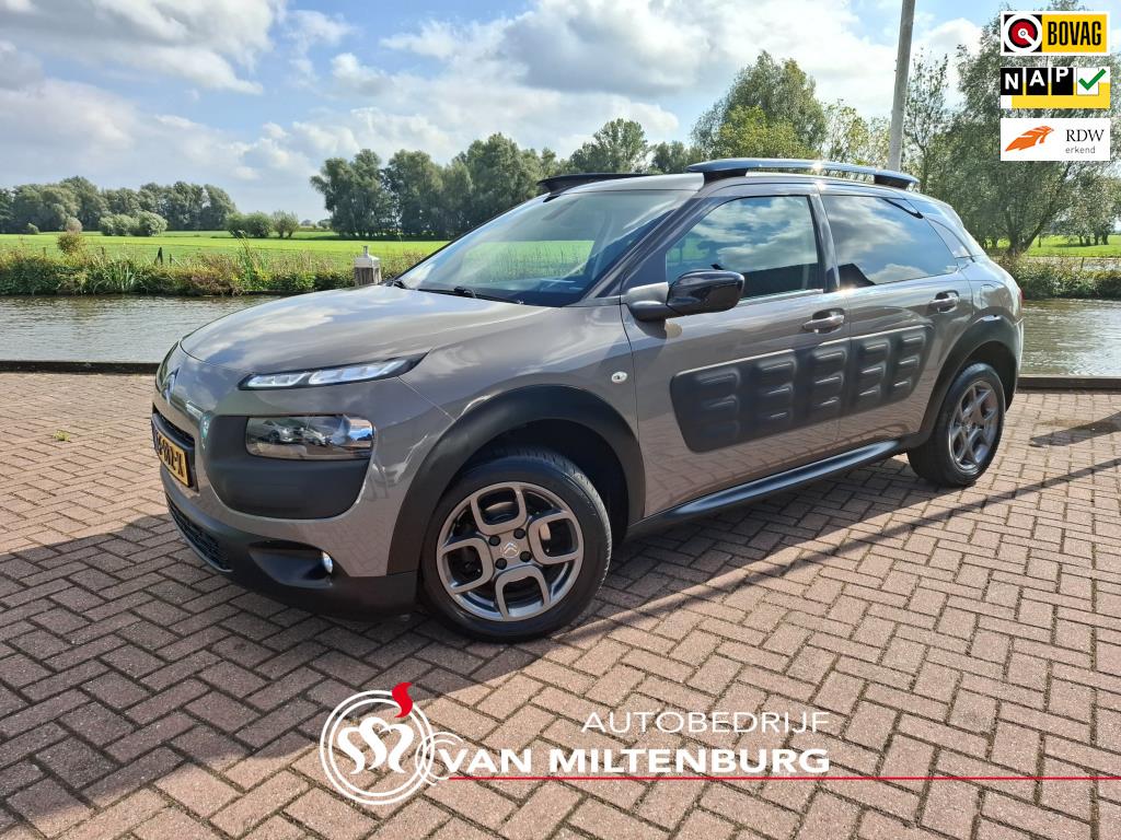Citroen C4 Cactus 1.2 PureTech Shine Clima Navi Cruise Camer, Auto's, Voorwielaandrijving, Stof, 1199 cc, Bruin