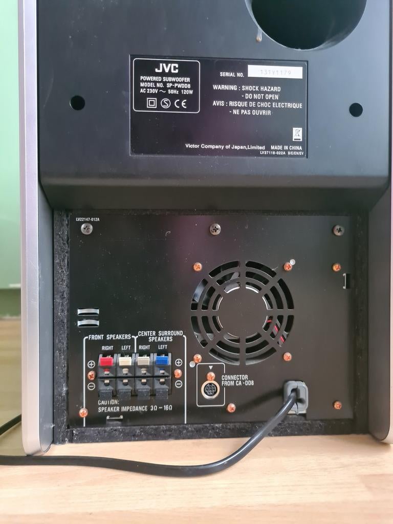 JVC Subwoofer SP-PWDD8 - Krachtige bas voor uw geluid, Ophalen, Gebruikt, Subwoofer, JVC