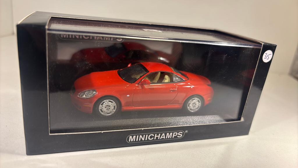 Lexus minichamps 1.43, Ophalen of Verzenden, A, A, A