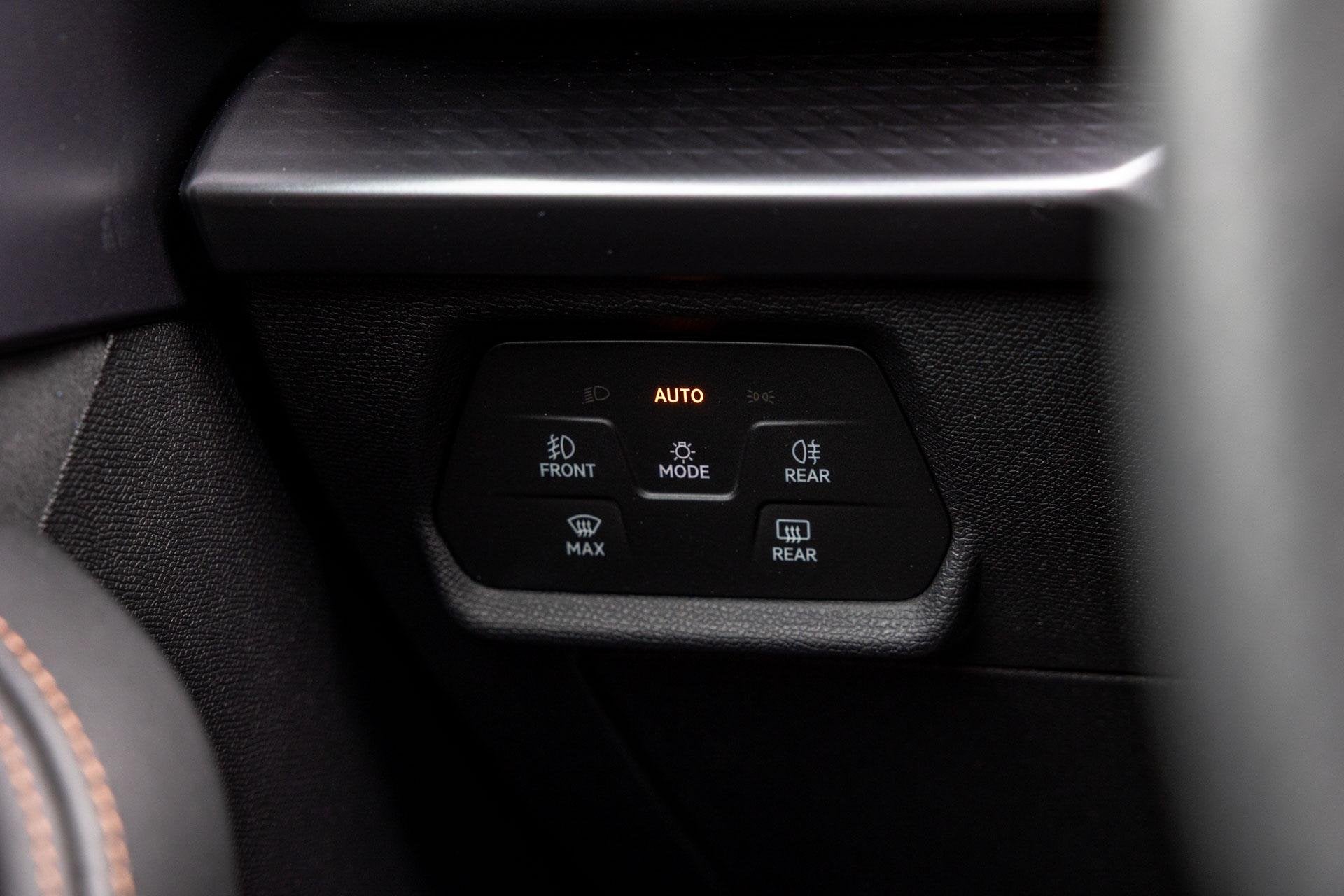 Foto 36 van CUPRA Leon Sportstourer 1.5 TSI e-Hybrid 272pk VZ Performanc