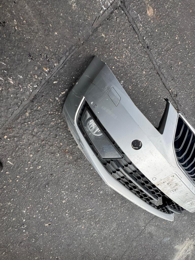 Skoda Octavia 2016 Voorkop - Bumper, Motorkap, Radiator, Ophalen of Verzenden, Gebruikt, Skoda