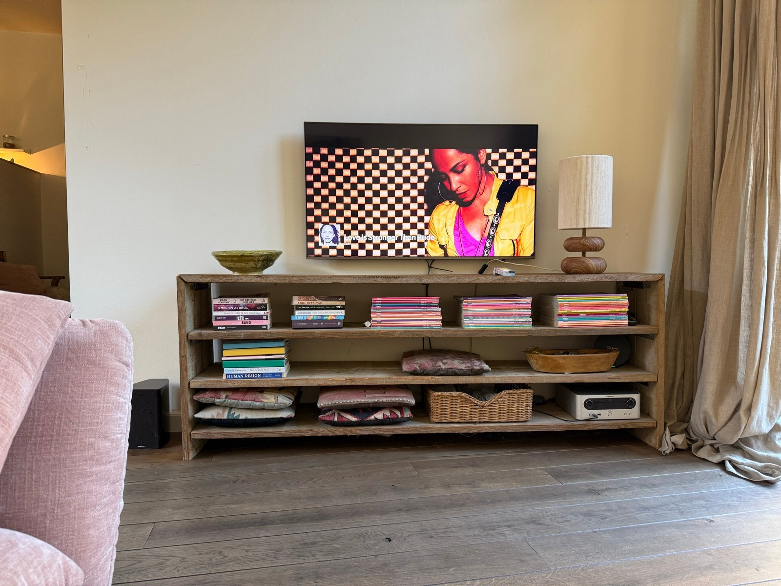 Robuust houten tv-meubel / dressoir - 200x38x74 cm, Ophalen, Gebruikt, 150 tot 200 cm, 25 tot 50 cm