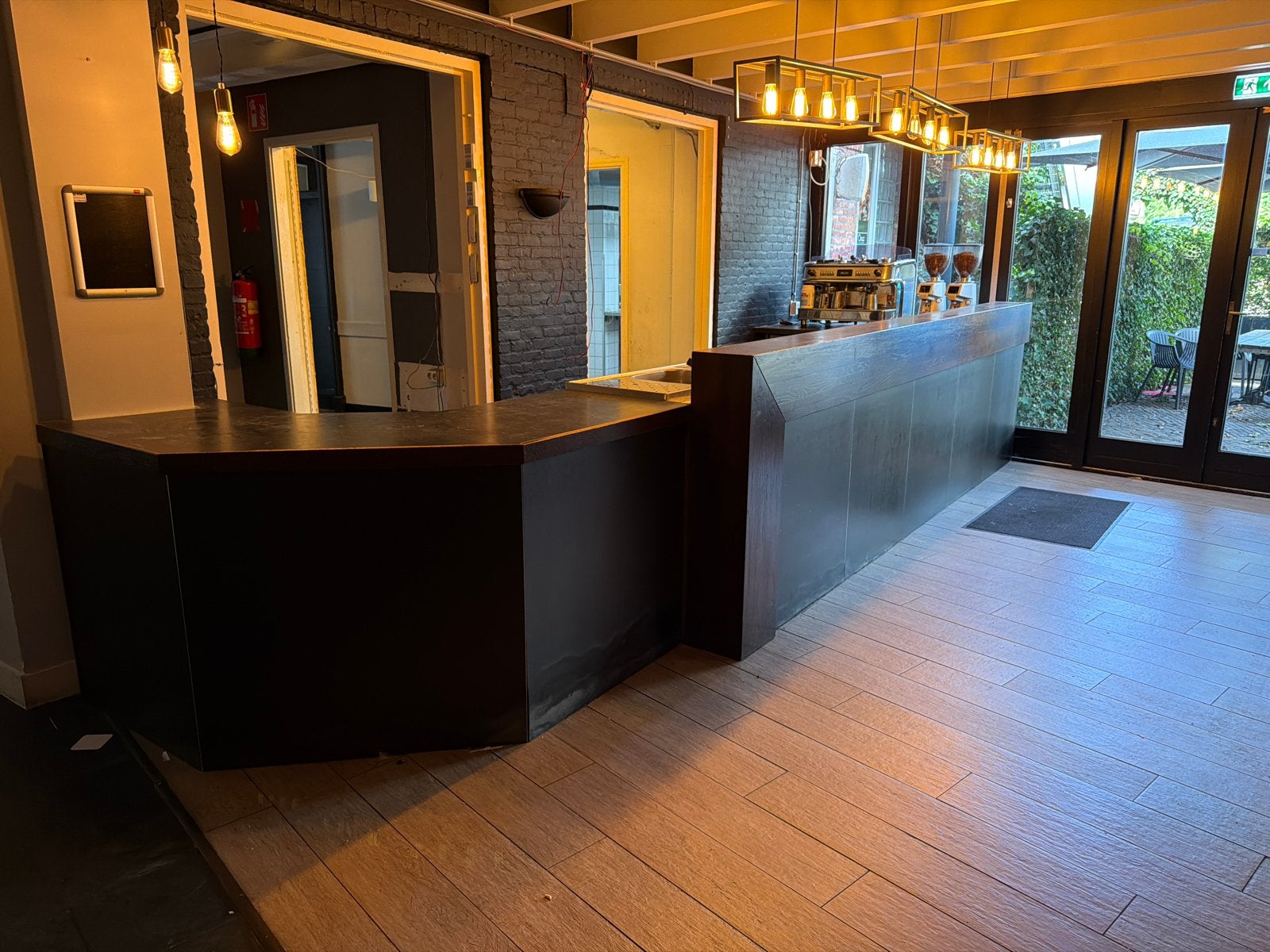 Mooie bar met 4 krukken, Ophalen, Gebruikt, Barinrichting