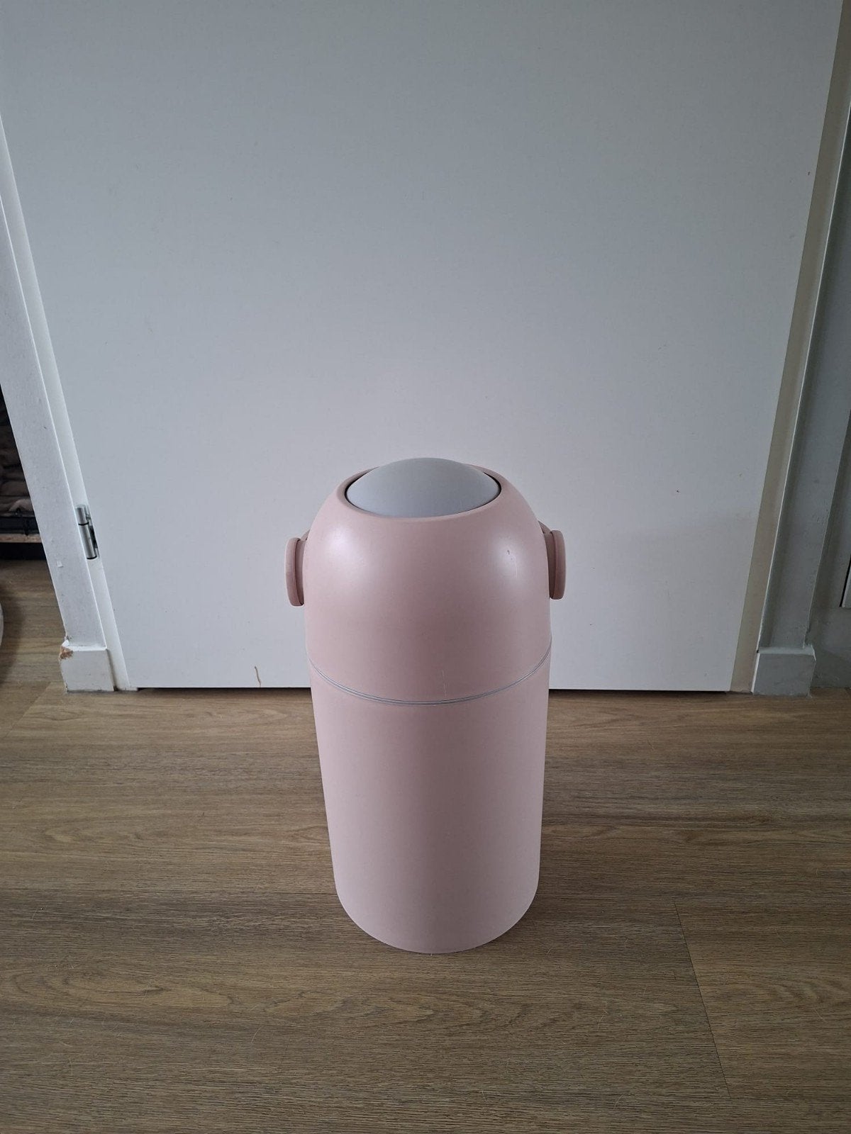 We-Too luieremmer roze, Huis en Inrichting, Woonaccessoires | Prullenbakken, Kunststof, Gebruikt, 50 tot 75 cm, Ophalen of Verzenden