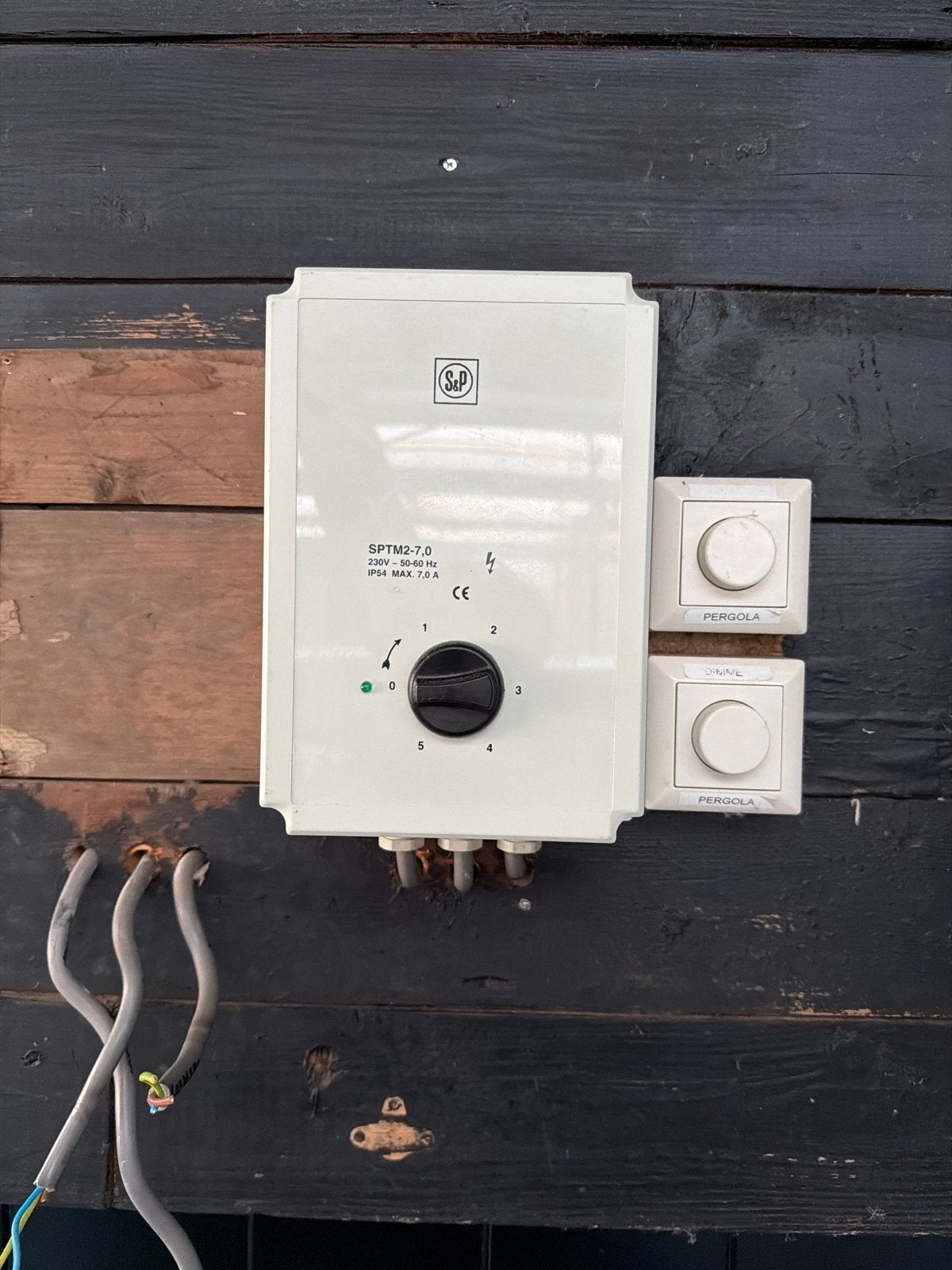 S&P Ventilator Regelaar SPTM2-7.0 - 230V, IP54, Ophalen, Gebruikt, Overige