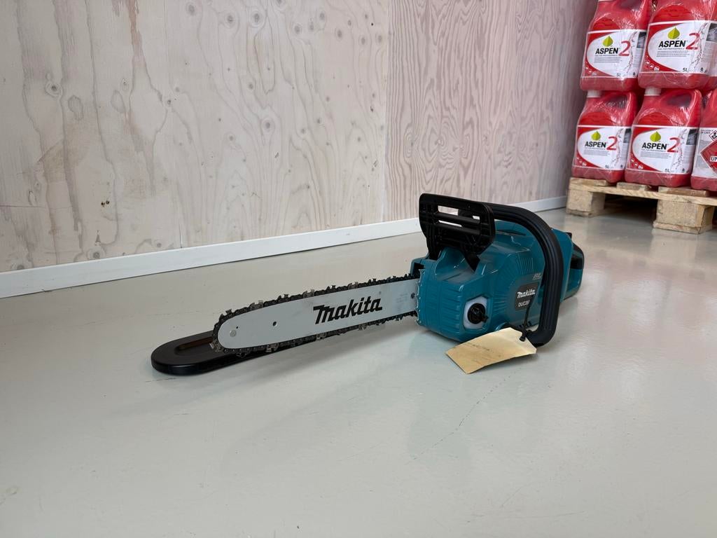 Makita Elektrische Kettingzaag met 2 Accu's + Duo Lader, Ophalen, Nieuw, Accu