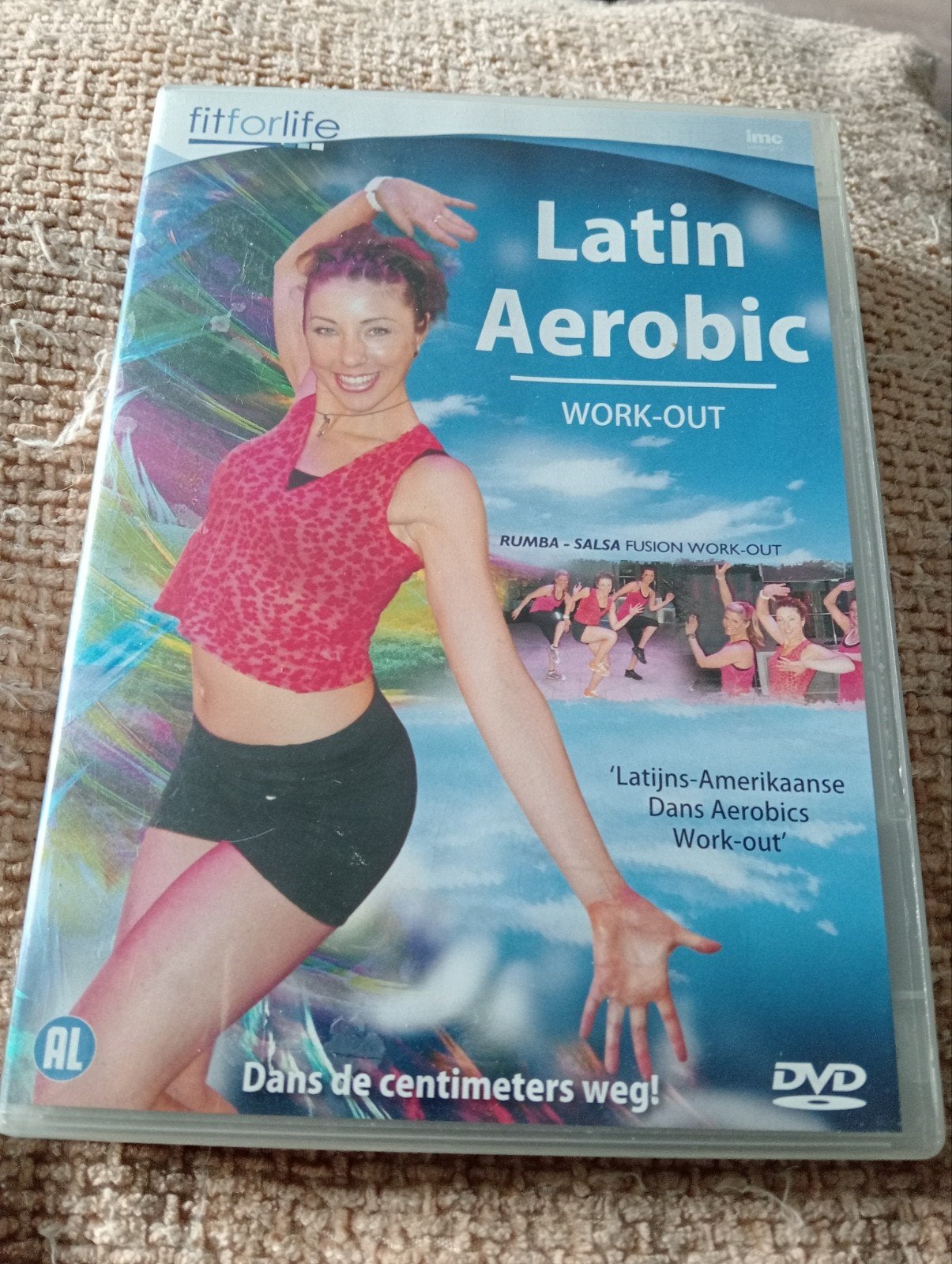 Latin Aerobic Work-out DVD - Dans de centimeters weg!, Alle leeftijden, Ophalen of Verzenden, Yoga, fitness of dans, Gebruikt