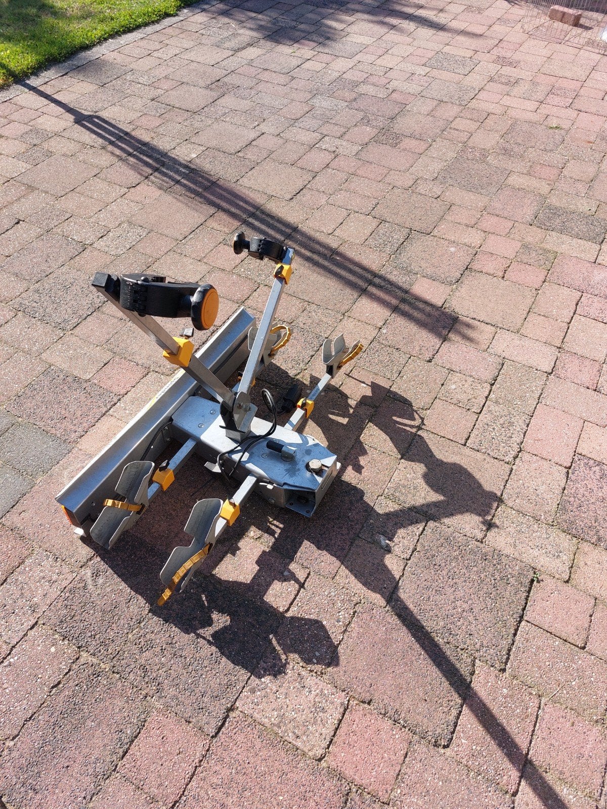 Spinder Falcon trekhaakfietsendrager, Ophalen, 2 fietsen, Gebruikt, Trekhaakdrager
