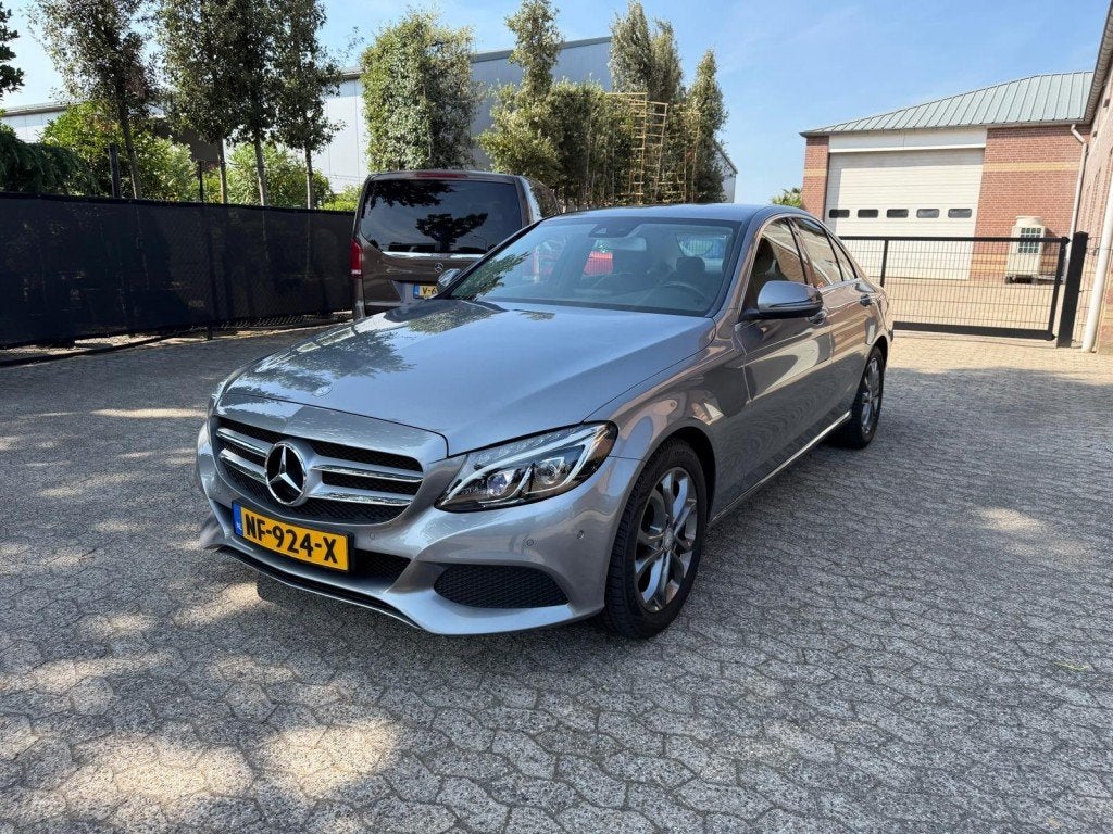 Mercedes-benz C-KLASSE C200 2.0 sedan Vol-LED half-leder, Auto's, Automaat, LED verlichting, Euro 6, 4 cilinders