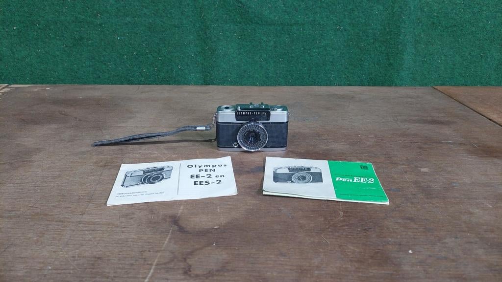 Olympus PEN 2 met Nederlands en Engelstalig boekje, Ophalen, Compact, Olympus