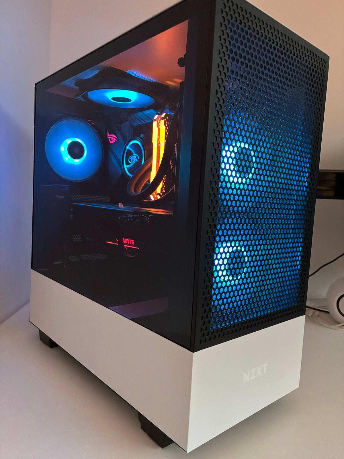 Gaming PC - Ryzen 7 5800X3D - RTX 3080, 16GB RAM, SSD, Ophalen, Zo goed als nieuw, Gaming, SSD