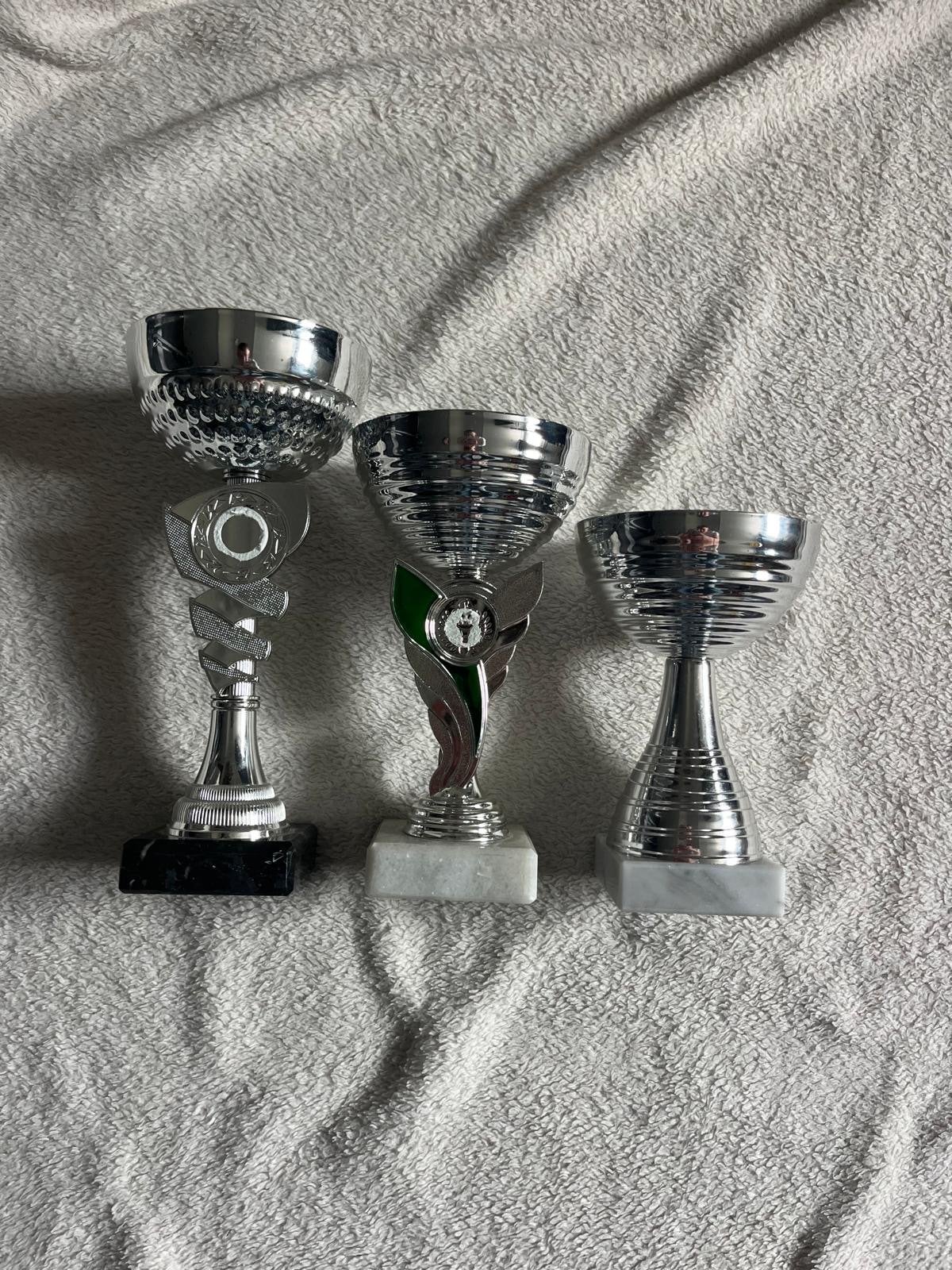 Set van 3 bekers., Ophalen of Verzenden, Zo goed als nieuw