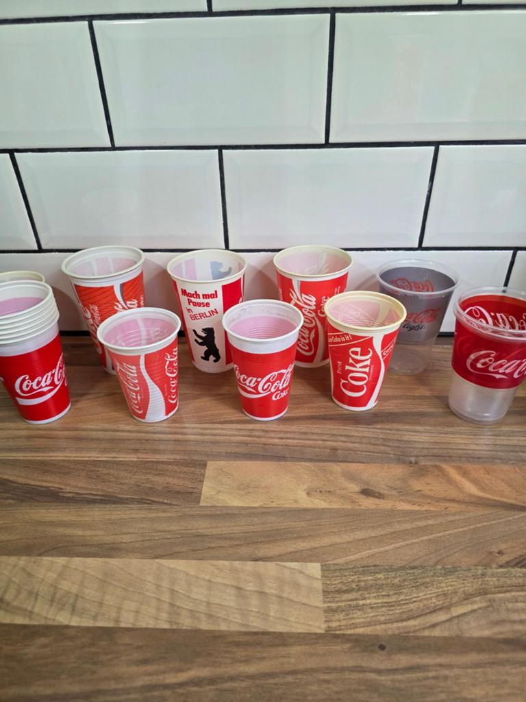 Vintage Coca-Cola plastic Collectie - Diverse Ontwerpen, Verzamelen, Merken en Reclamevoorwerpen, Gebruikt, Gebruiksvoorwerp, Ophalen of Verzenden