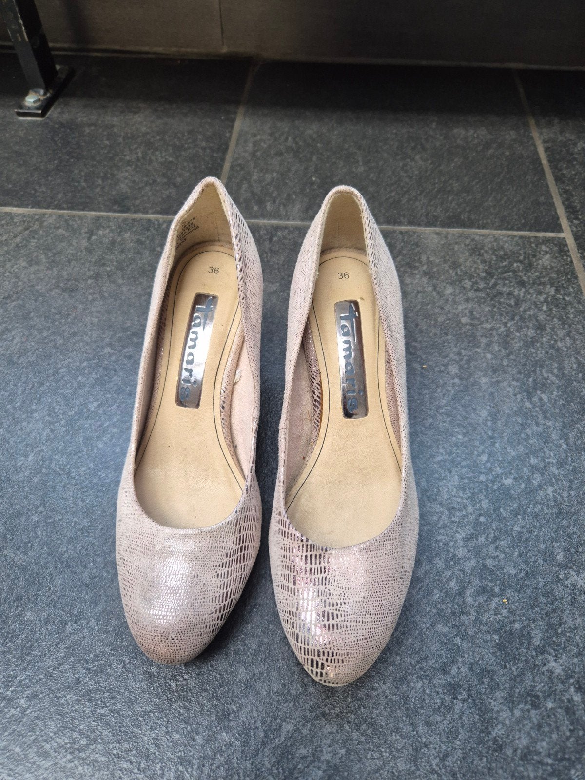 zgan Tamaris pumps maat 36, Kleding | Dames, Tamaris, Pumps, Ophalen of Verzenden, Zo goed als nieuw