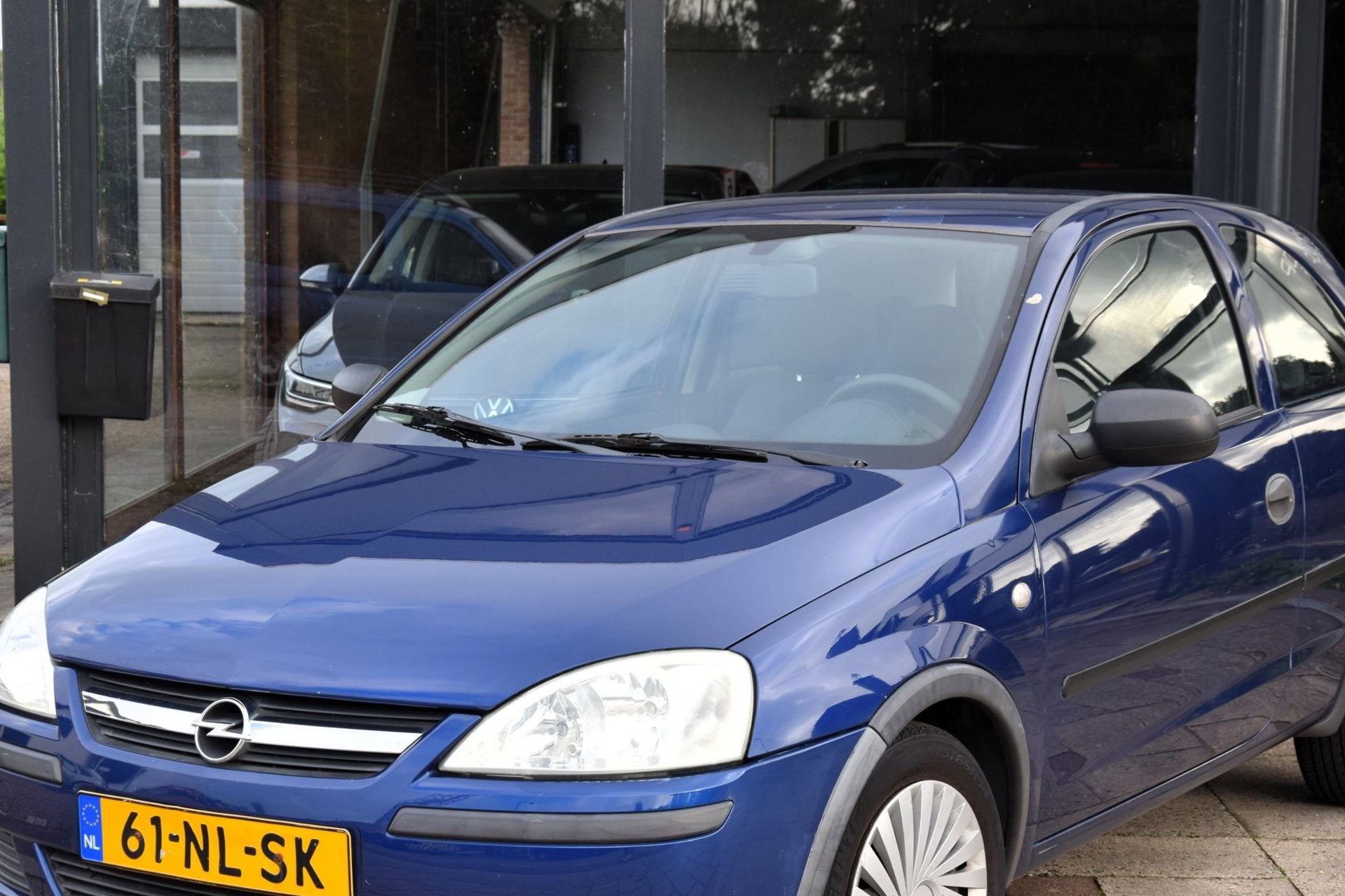 Opel Corsa 1.0-12V Essentia, Auto's, Voorwielaandrijving, 450 kg, Gebruikt, Origineel Nederlands