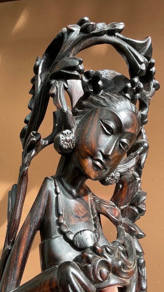Ni Bawang - 63 cm hoog - houtsnijwerk Bali - Indonesie, Antiek en Kunst, Kunst | Beelden en Houtsnijwerken, Houtsnijwerk, Ophalen of Verzenden