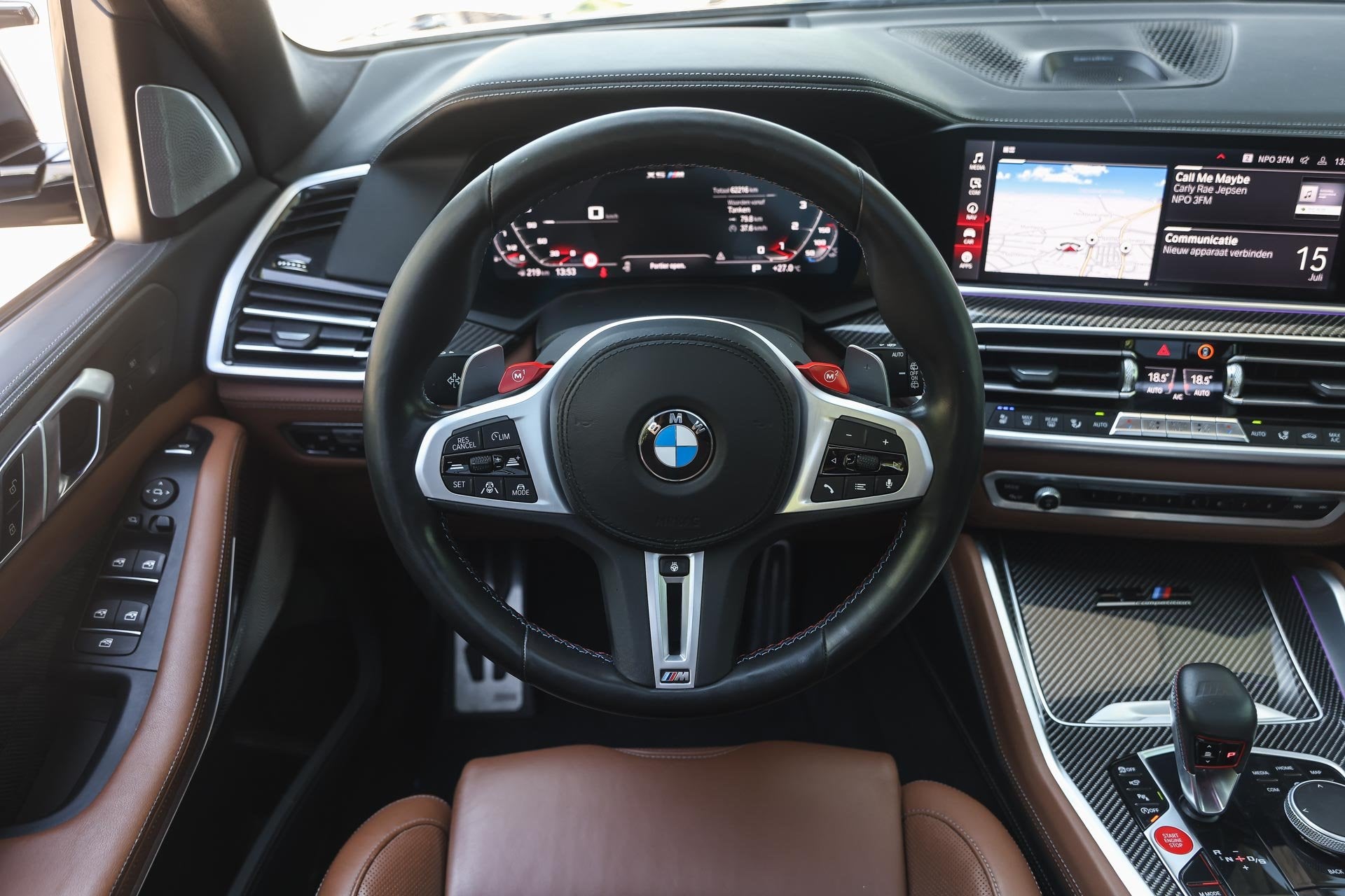BMW X5 M Competition Automaat / Panoramadak Sky Lounge / Tre, Auto's, Dealer onderhouden, Gebruikt, Met garantie (alle), 3000 kg