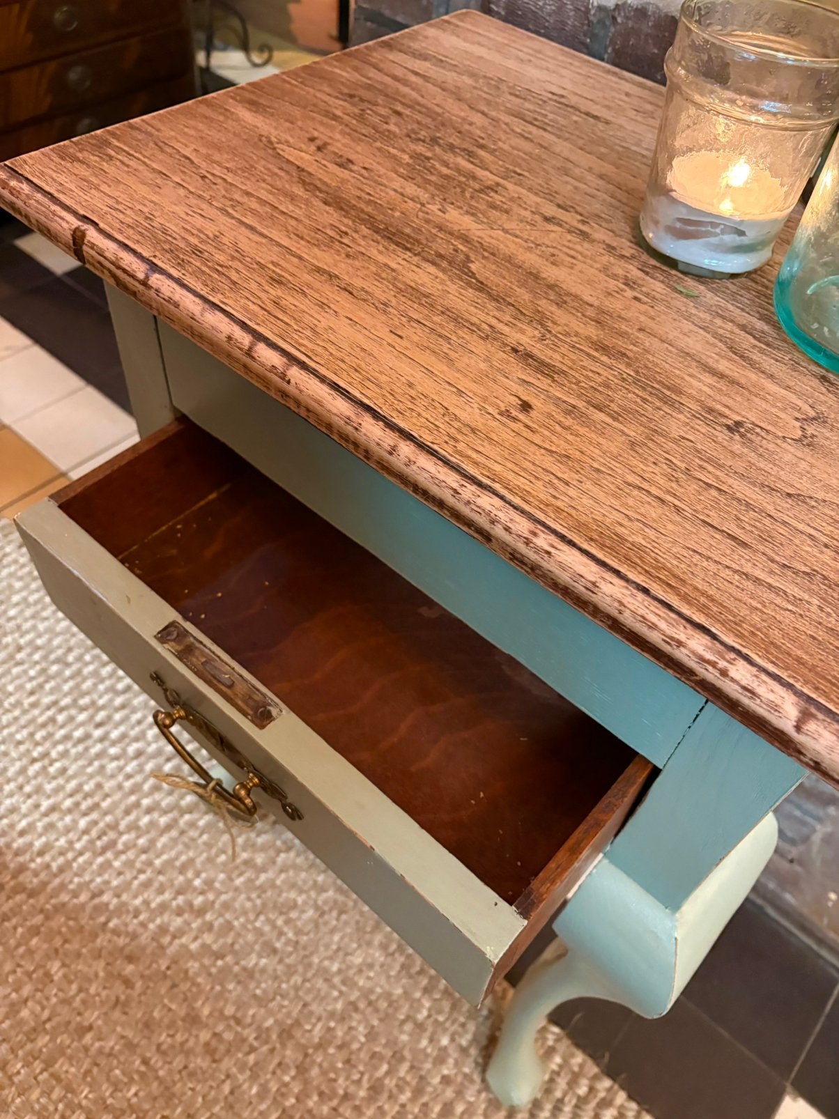 Leuk antiek kastje/ tafeltje met houten blad, green, Ophalen, Minder dan 45 cm, Hoofdstraat 15 de steeg, Info@ilfienile.nl