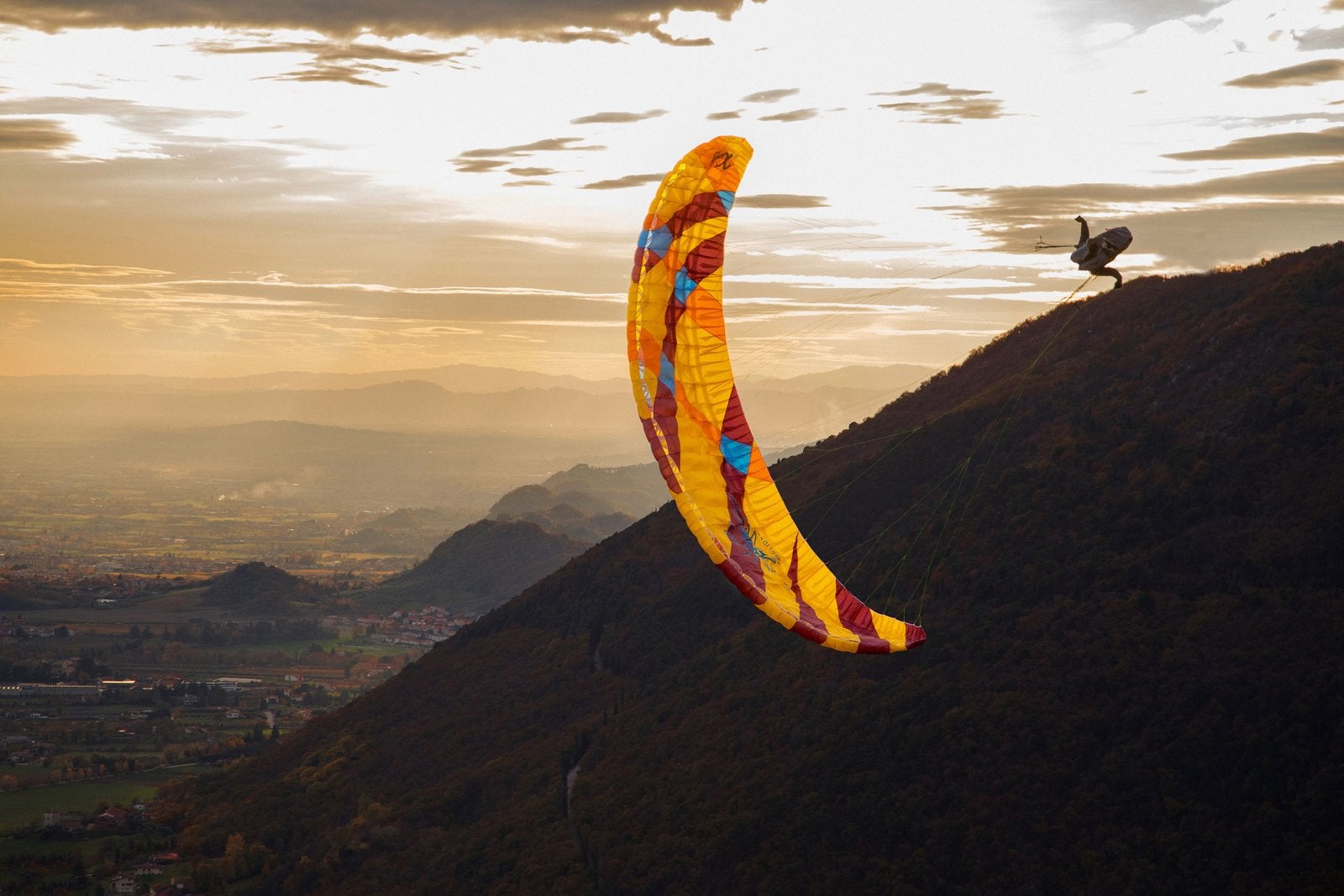 Icaro Xenus 22.5, Sport en Fitness, Zweefvliegen en Paragliding, Ophalen of Verzenden, Zo goed als nieuw, Scherm