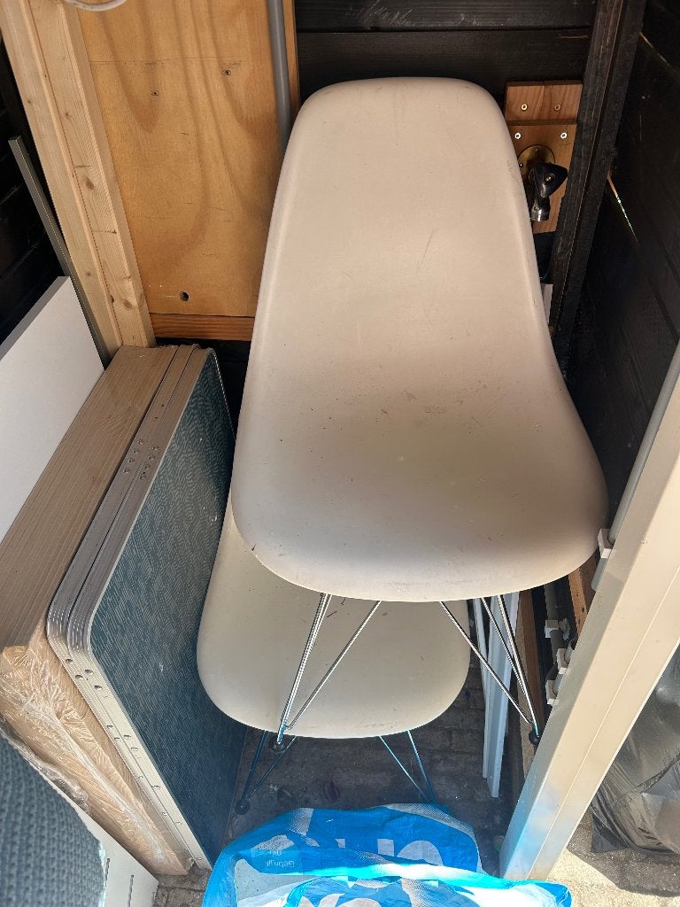 Vitra Eames stoelen 2 stuks, Ophalen, Gebruikt, Wit, Twee