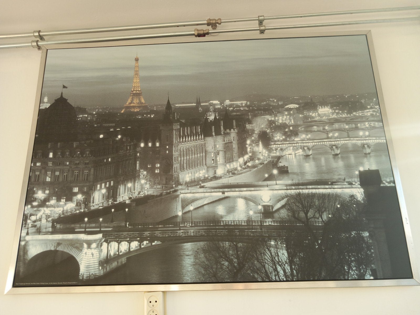 Grote ingelijste foto van Parijs met de Eiffeltoren, Ophalen, Gebruikt, Oorspronkelijke maker, 100 tot 125 cm