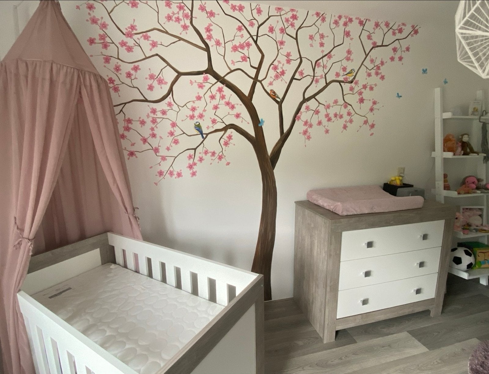 Ledikant met commode, Kinderen en Baby's, Kinderkamer | Complete kinderkamers, Ophalen, Gebruikt, Jongetje of Meisje