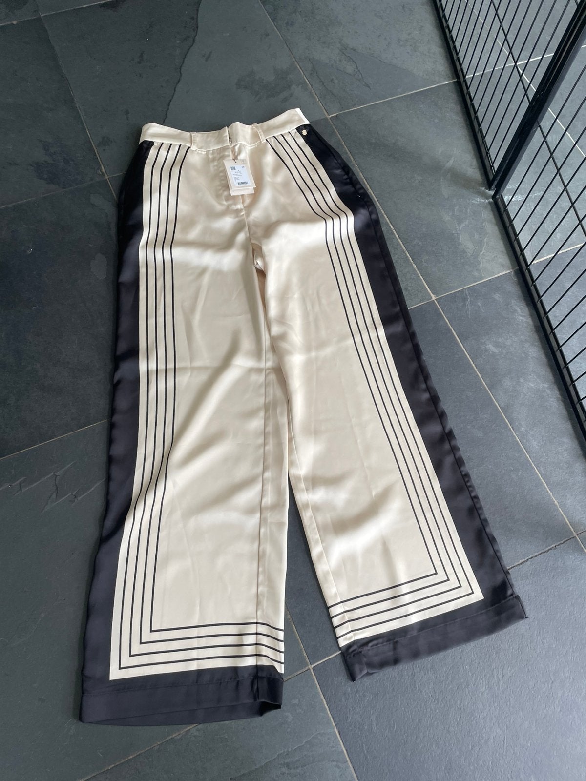 Nieuw .. met kaartje.. broek van Costes, maat S, Ophalen of Verzenden, Nieuw, Lang