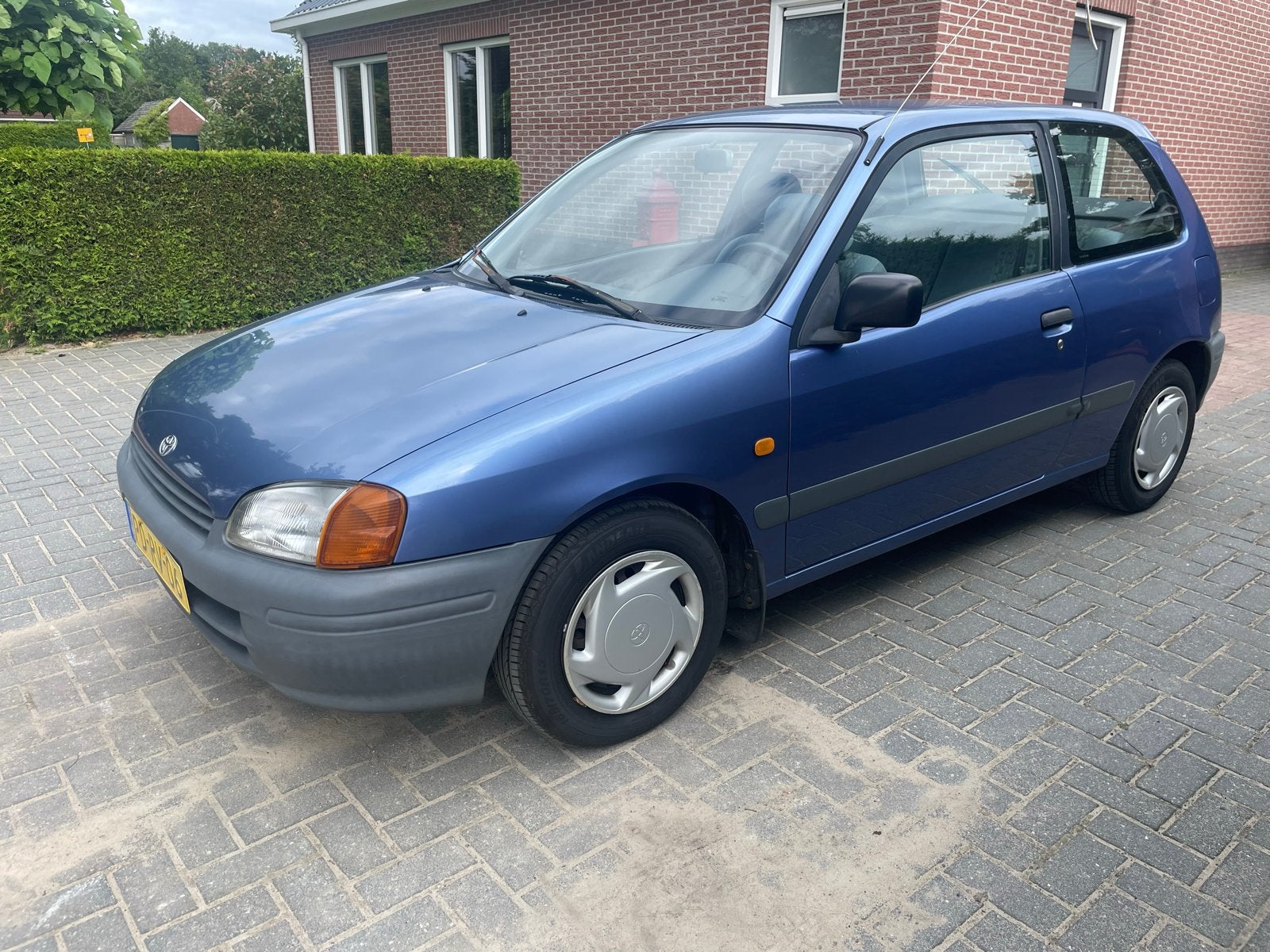 Toyota Starlet 1.3 16V AUT 1996 Blauw, Auto's, Toyota, 4 cilinders, Starlet, Origineel Nederlands, Particulier