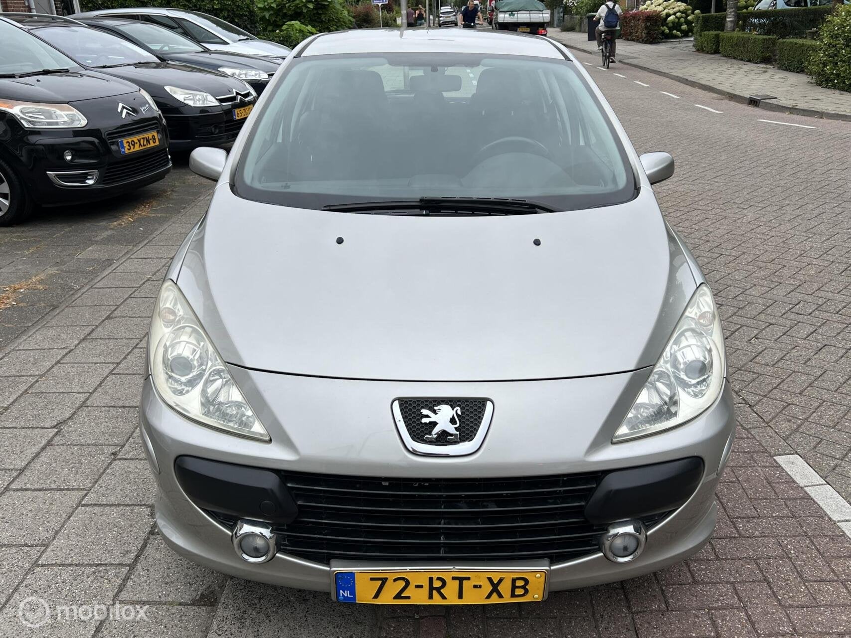 Peugeot 307 1.6-16V XS, nwe distri., Voorwielaandrijving, Gebruikt, 4 cilinders, 635 kg