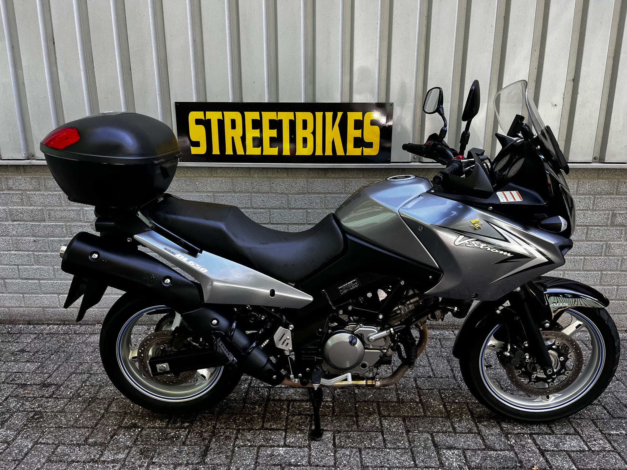 Suzuki DL650A (bj 2011), Bedrijf, Meer dan 35 kW, Toermotor, 645 cc