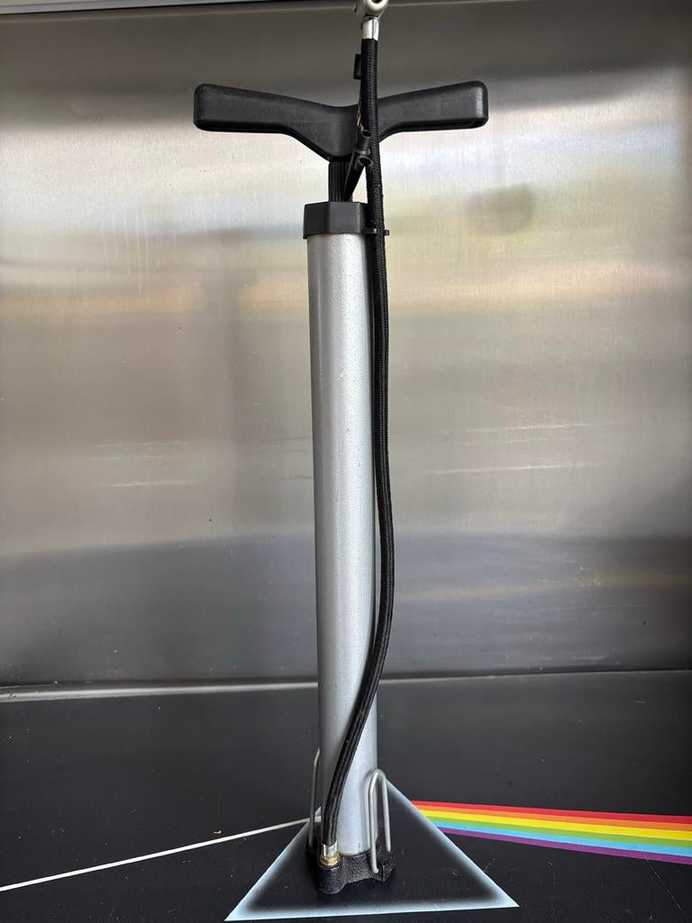 Handige fietspomp voor thuis of onderweg, Ophalen of Verzenden, Gebruikt