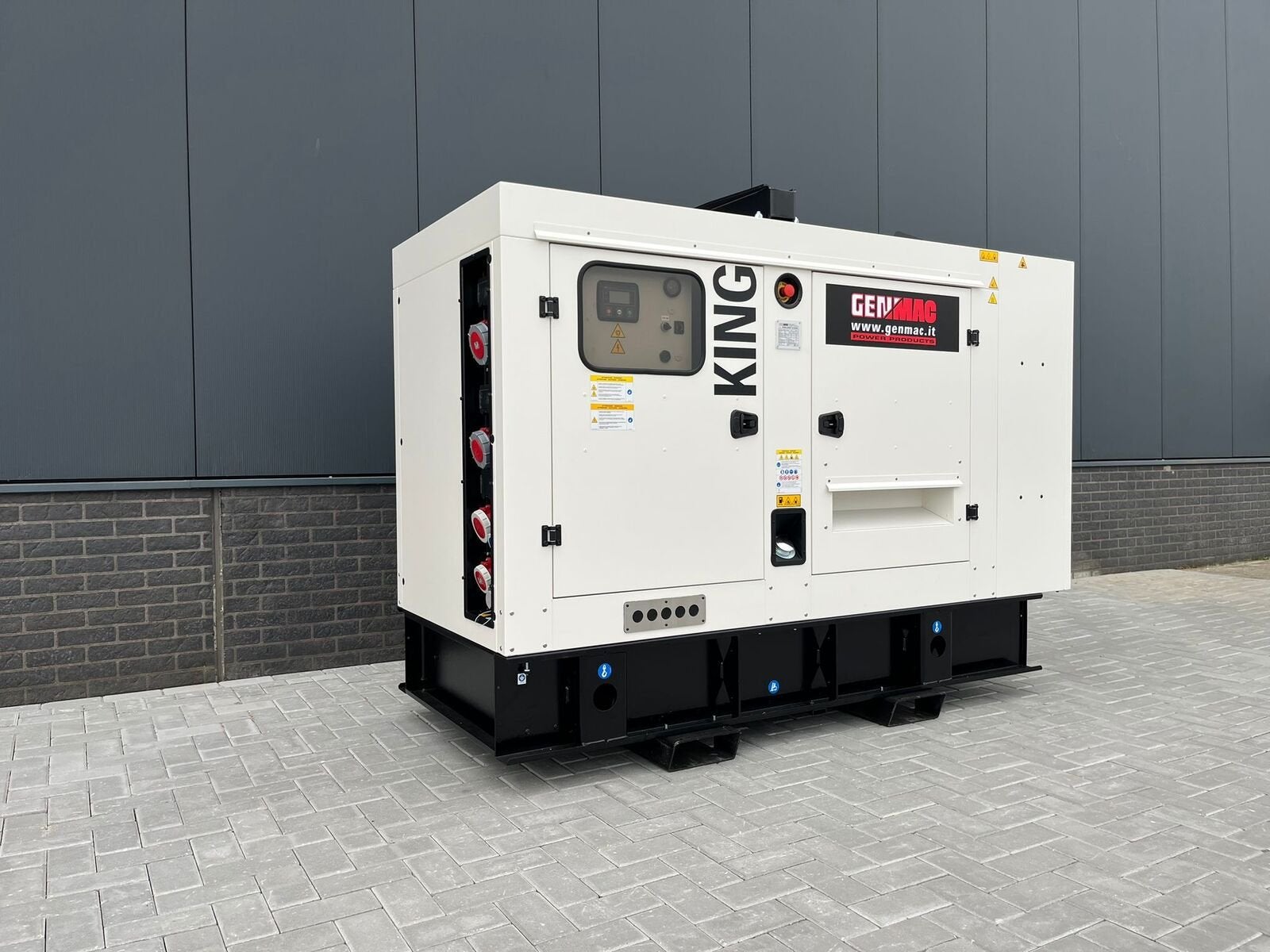 Genmac King RENT G100iS diesel generator