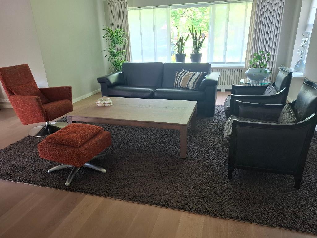 complete set bank en fauteuils, Huis en Inrichting, Ophalen, Gebruikt, Leer, Alles in uitstekende staat