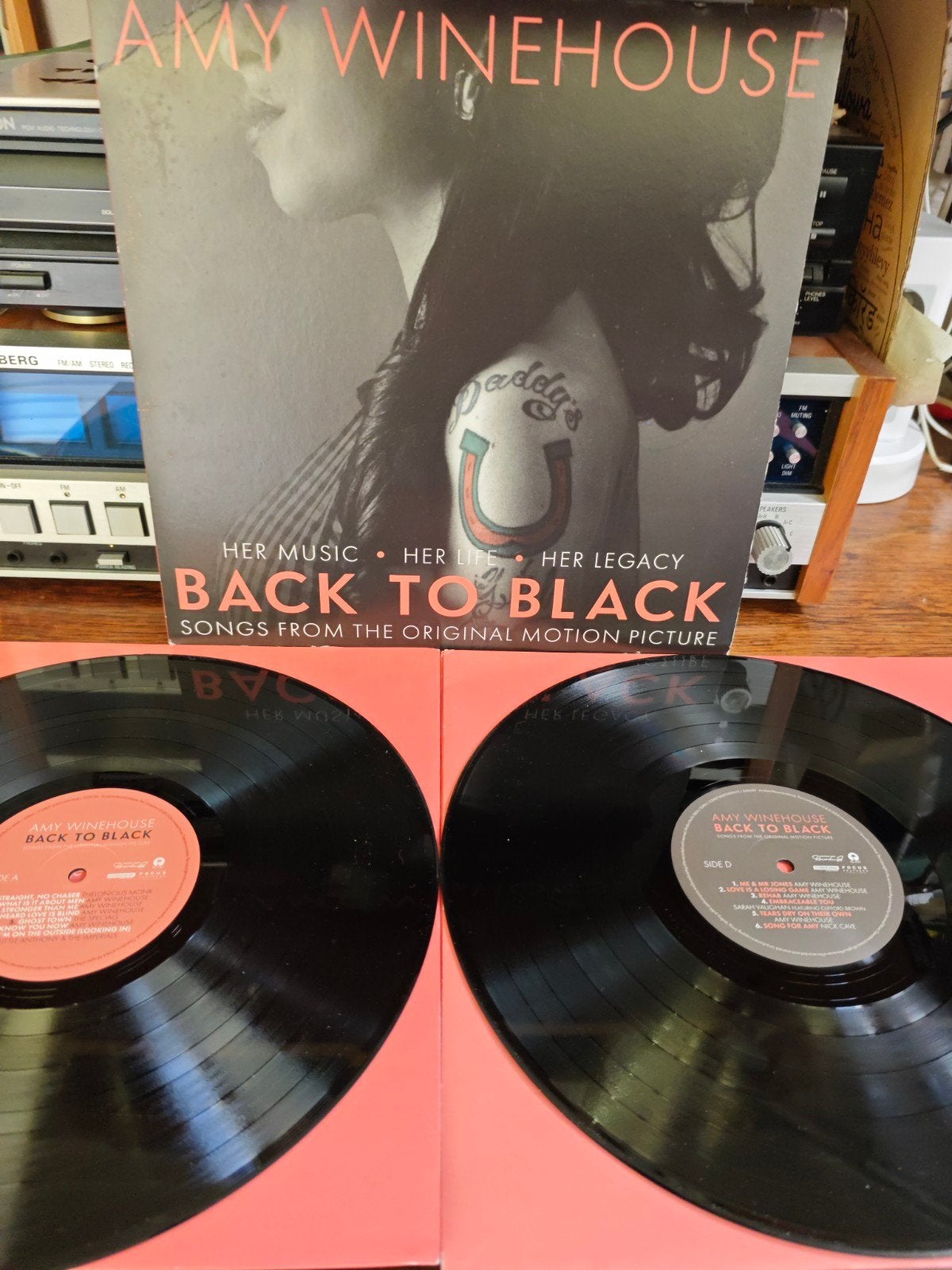 Amy Winehouse - Back To Black, Ophalen of Verzenden, Zo goed als nieuw, Poprock, Dubbel-LP