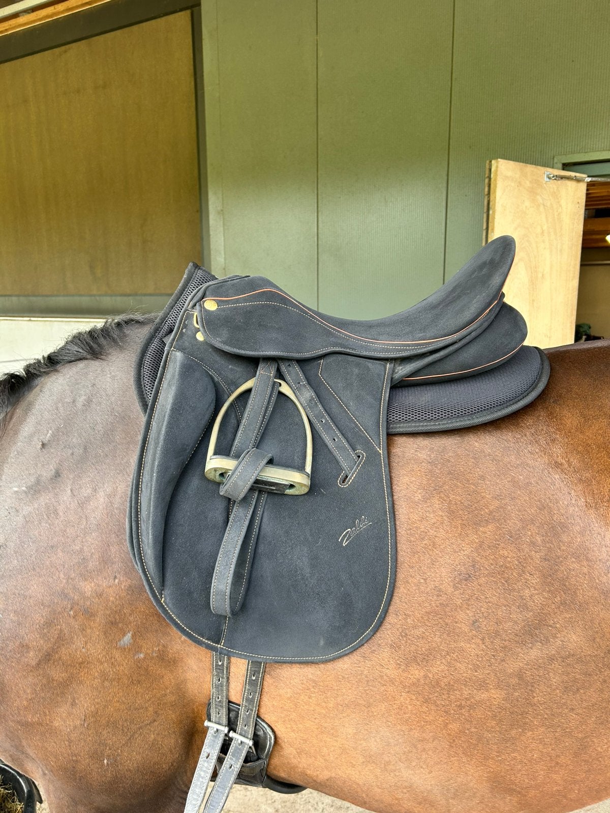 Zaldi Hanover 18” MW  Euroriding Diamant 18” MW, Dieren en Toebehoren, Ophalen of Verzenden, Zo goed als nieuw, Dressuur