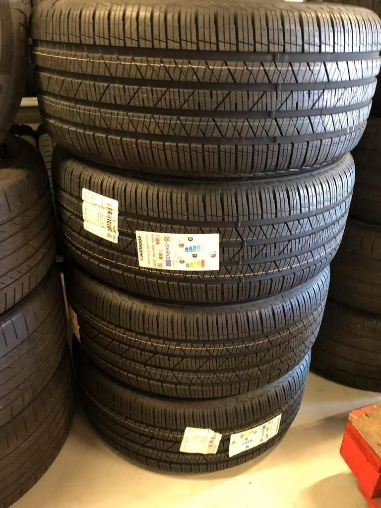 285-40-22 110H Nieuwe Hankook A merk Zomerbanden (AO) Coderi, -, 285 mm, -, Banden en Velgen