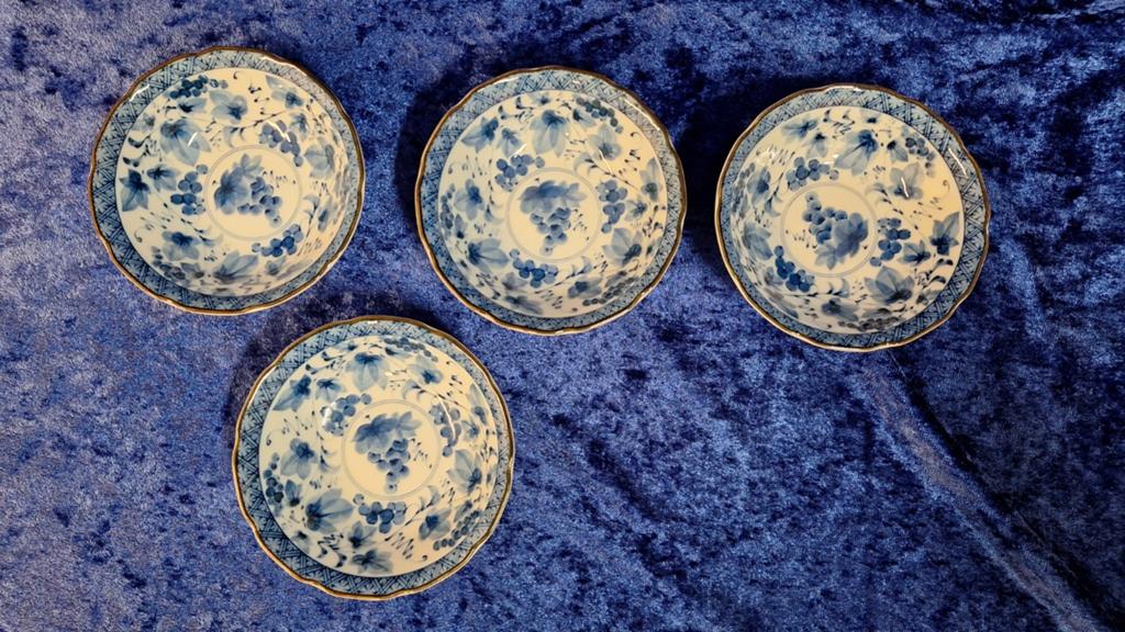 Vintage Japanse schaaltjes blauw wit 4 stuks, Ophalen of Verzenden, Overige stijlen, Porselein, Schaal of Schalen