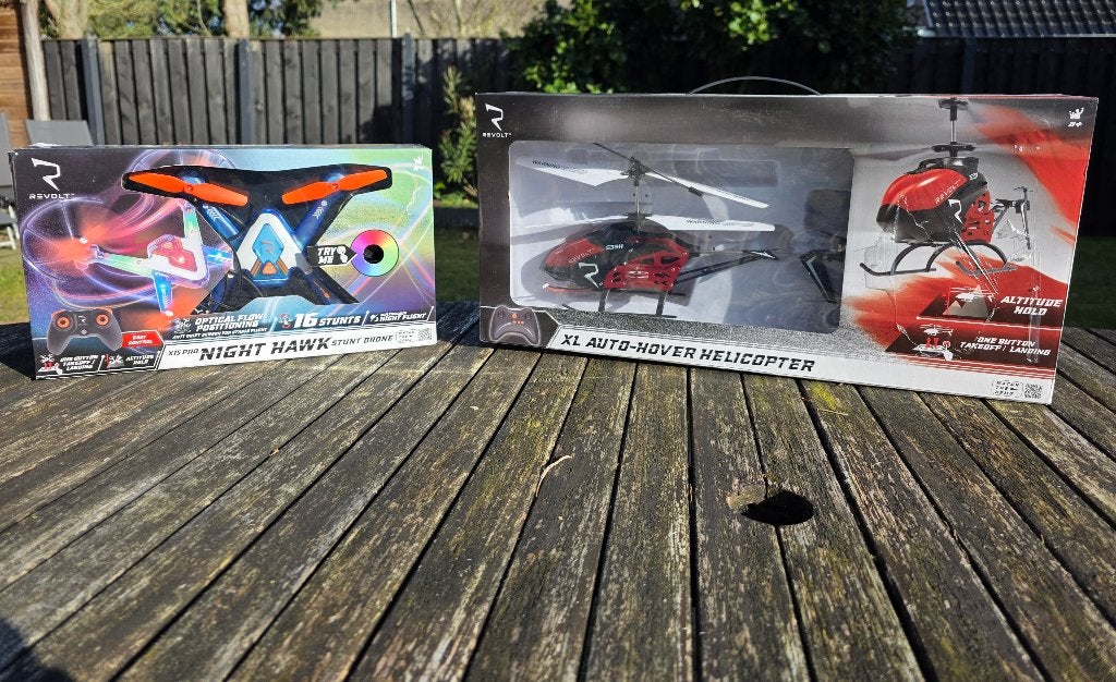 Revolt Raptor XL helicopter + Night hawk drone (defect), Hobby en Vrije tijd, Ophalen