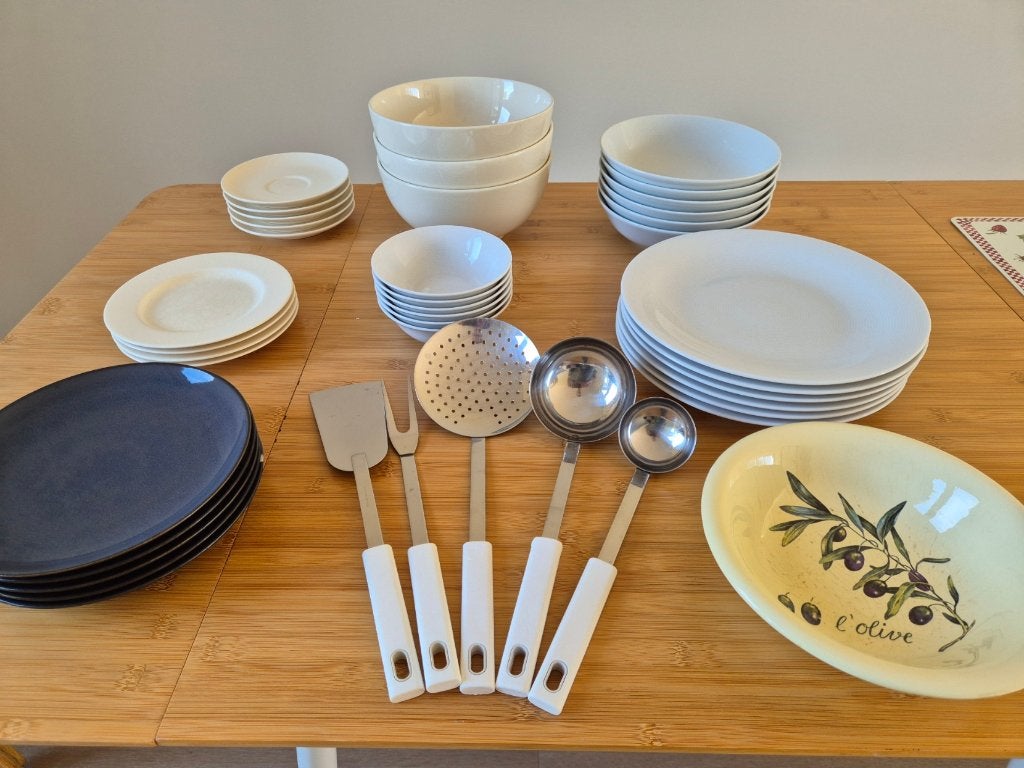 Servies, Huis en Inrichting, Keuken | Servies, Ophalen, Vivo, Zo goed als nieuw, Bord(en)
