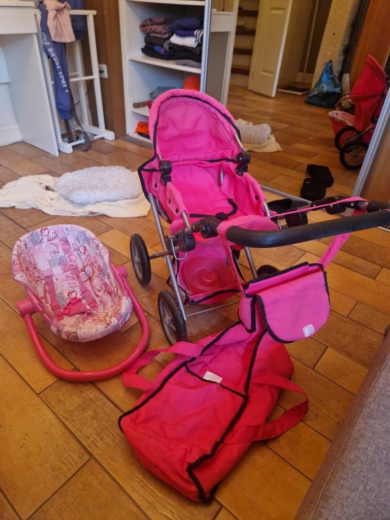 Roze speelgoed kinderwagen met draagmand en tas, Ophalen of Verzenden, Gebruikt, Overige typen