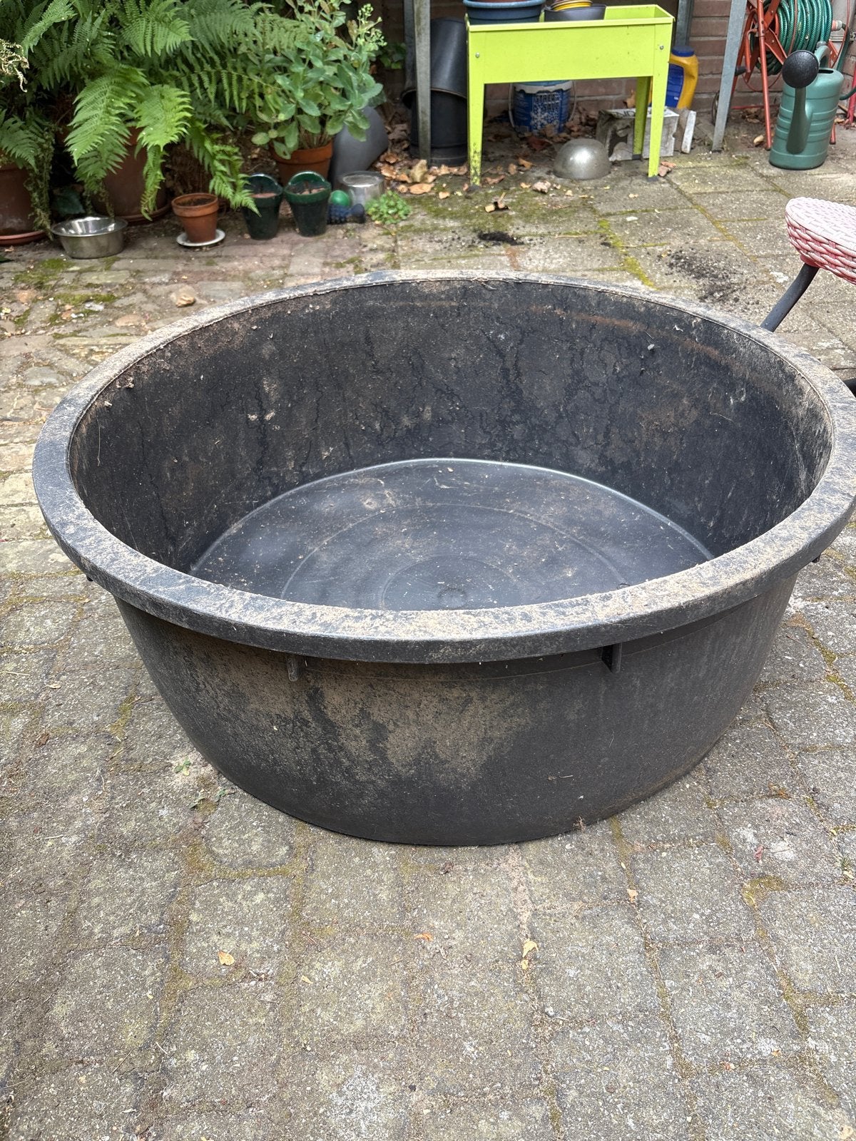 Grote zwarte ronde vijver bak / plantenbak, Tuin en Terras, Ophalen, Gebruikt