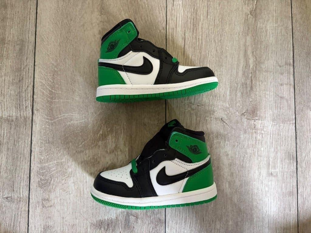 Nike Air Jordan 1 Retro High OG Lucky Green (TD) Maat 23.5, Verzenden, Jongen of Meisje, Schoenen, Nieuw