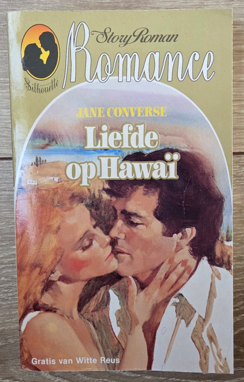 Jane Converse - Liefde op Hawaï, Boeken, Ophalen of Verzenden, Zo goed als nieuw, Jane Converse