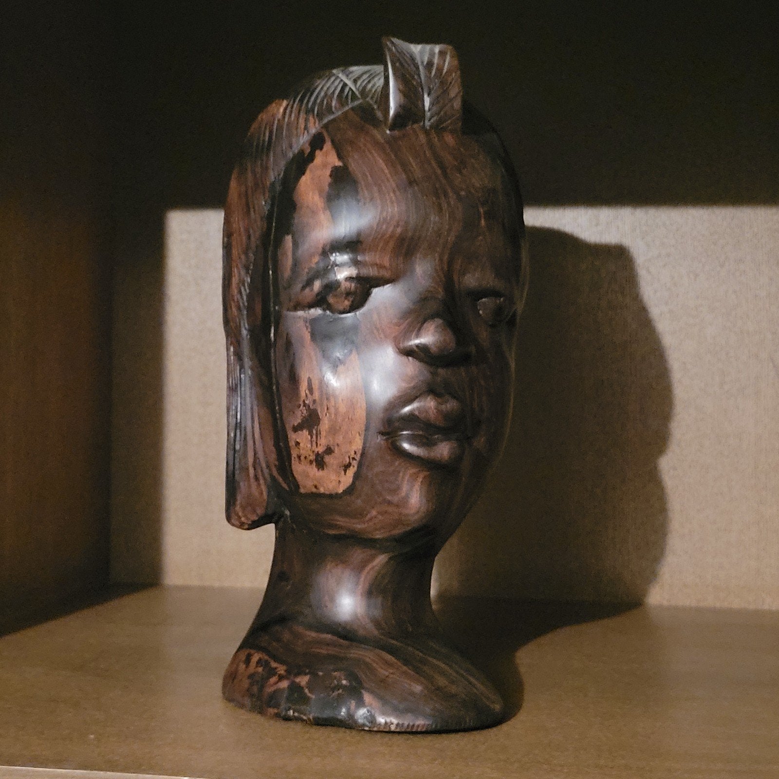 Houten Buste van een Afrikaanse Vrouw, Buste, Ophalen of Verzenden, Handgemaakt, 20 - 50 cm
