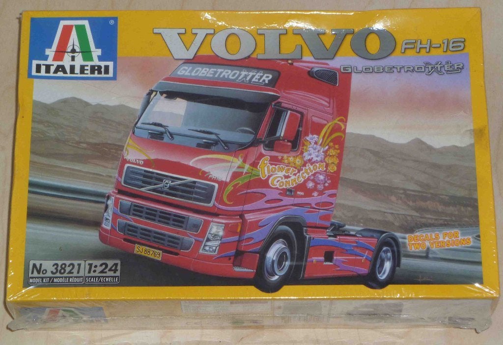 Volvo FH16 Globetrotter XL, Italeri, Groter dan 1:32, Nieuw, Ophalen of Verzenden