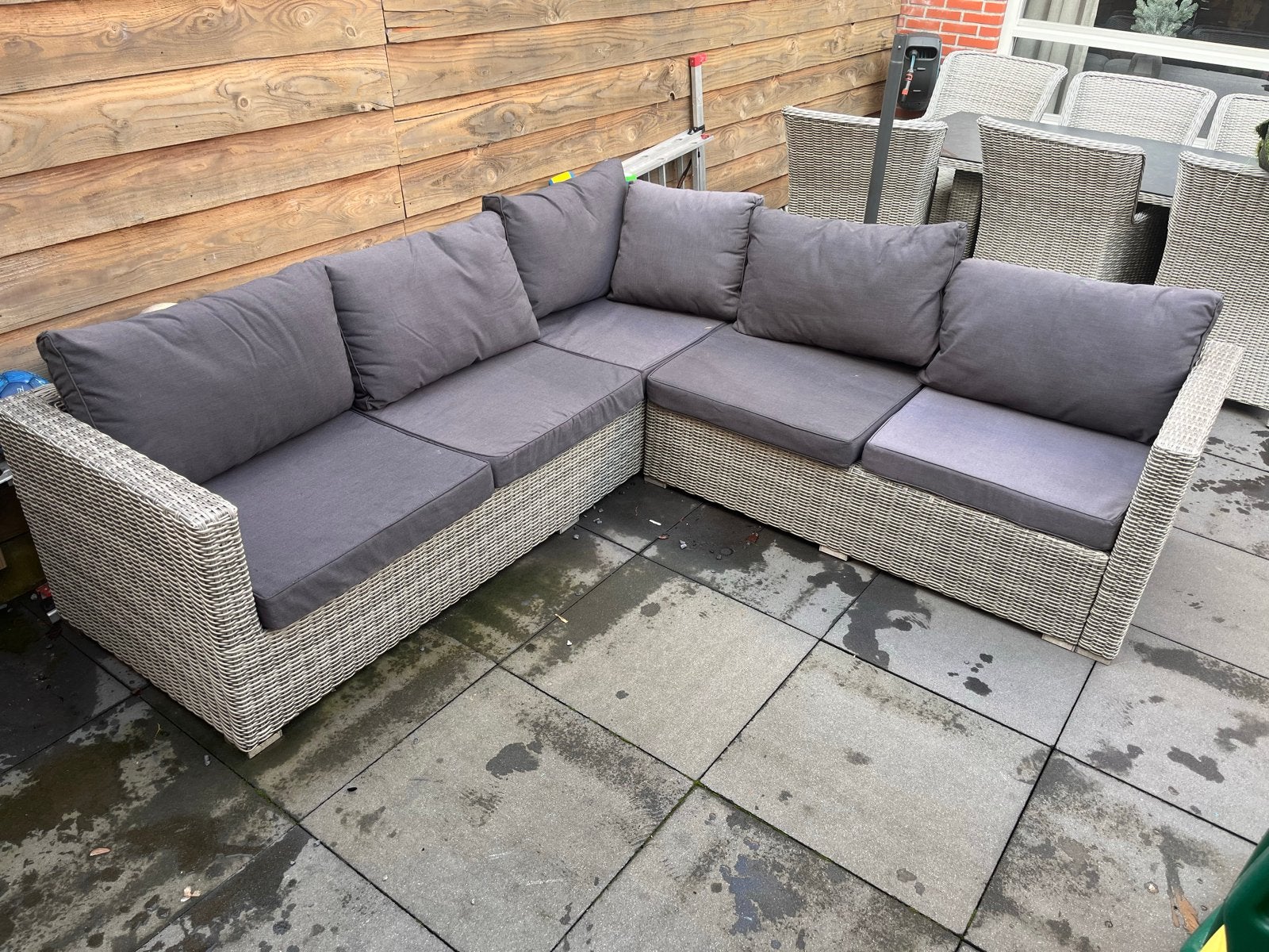 Loungebank Wicker Grijs met Kussens, Tuin en Terras, 5 zitplaatsen, Gebruikt, Ophalen of Verzenden, Loungeset