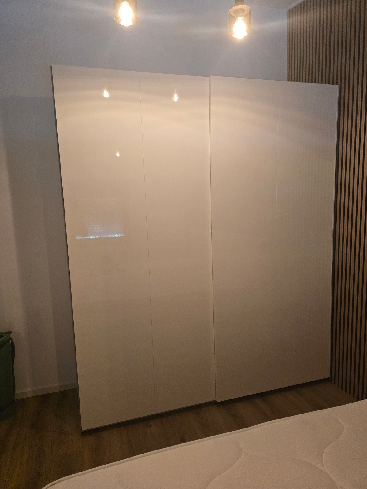 IKEA Kledingkast 200x240x66 - Zo goed als nieuw, Huis en Inrichting, Met deur(en), 200 cm of meer, Ophalen of Verzenden, Zo goed als nieuw