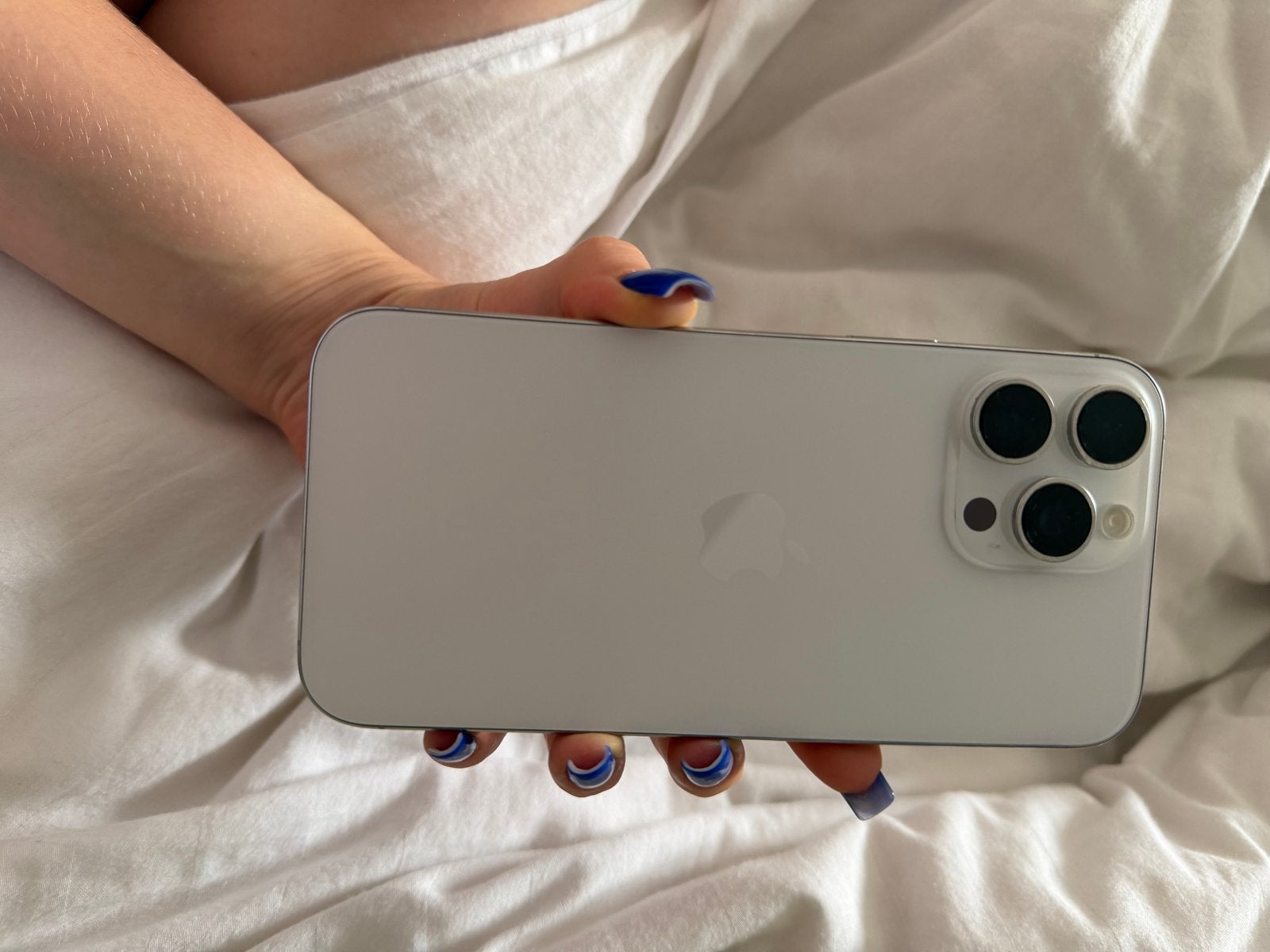 Apple iPhone 16 Pro Max 256GB Wit - Zo goed als nieuw