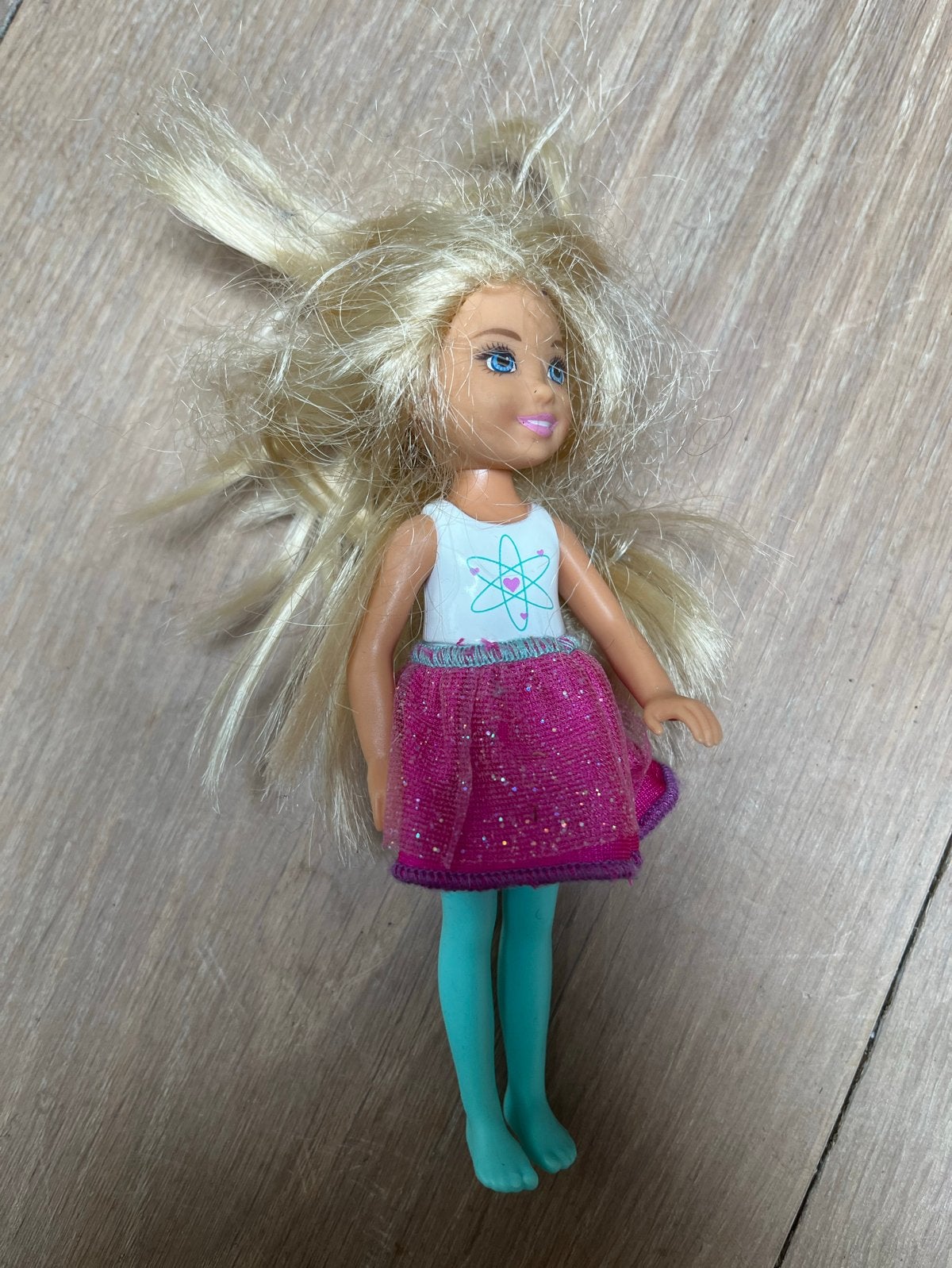 popje met roze rokje en blond haar, Ophalen of Verzenden, Gebruikt, Barbie